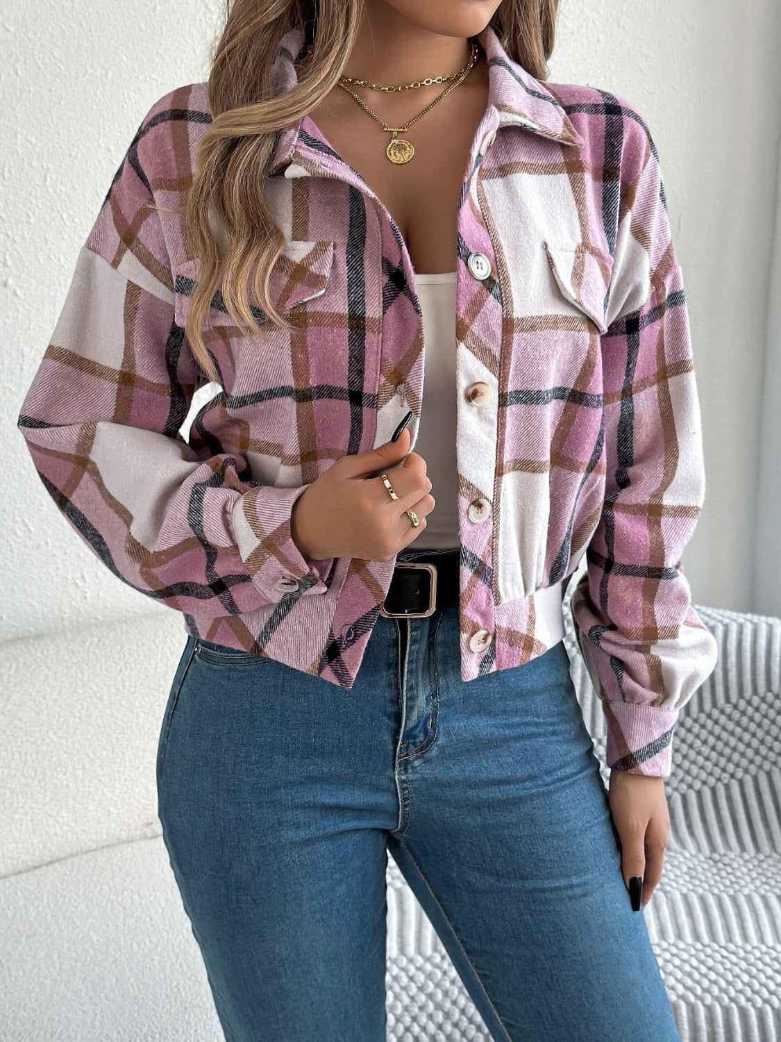 Karierte, langärmlige Jacke mit Knöpfen