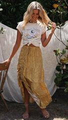 Beige Graphic Knot Cropped Tee