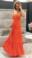 Oranges rückenfreies langes Kleid