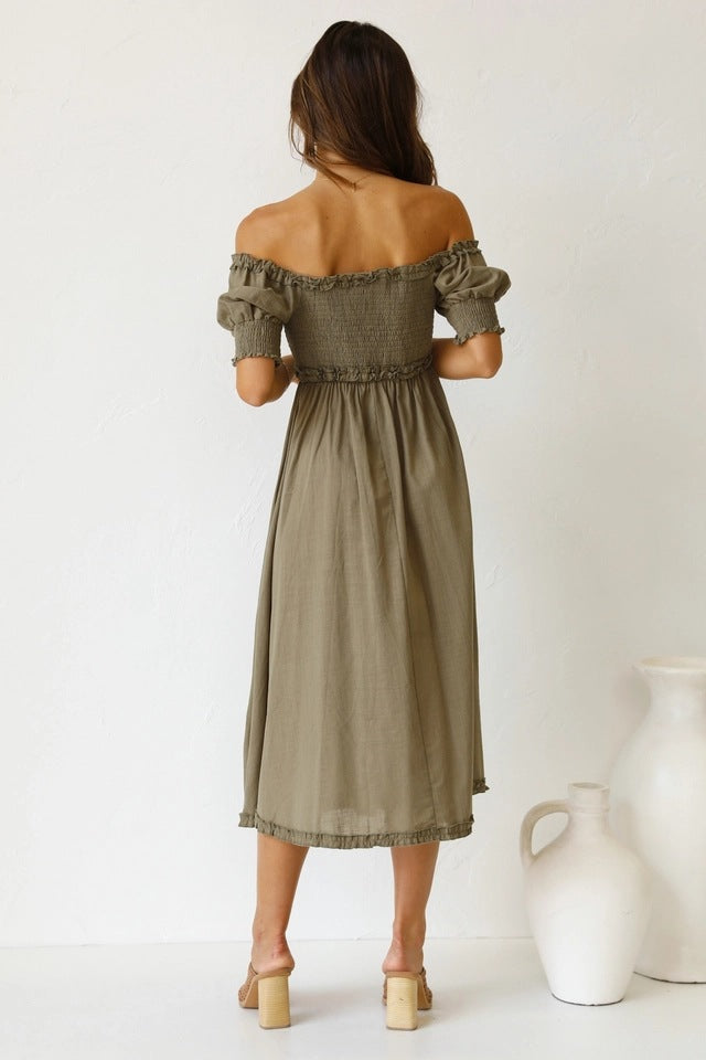 Olivgrünes gesmoktes Midikleid