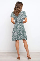 Olivgrünes Kleid mit Blumenmuster und Bindegürtel