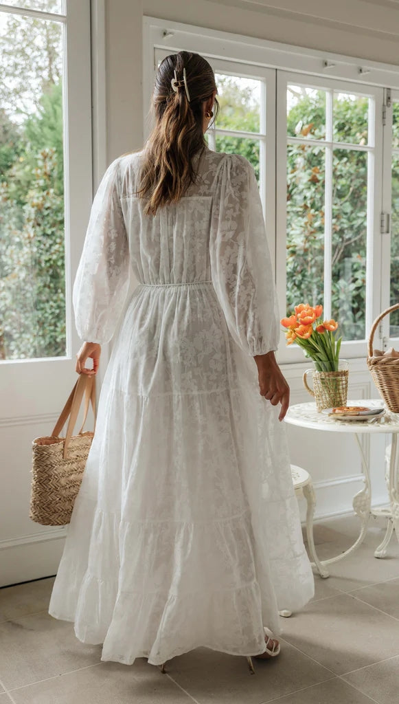 White Long Sleeves Maxi Dress