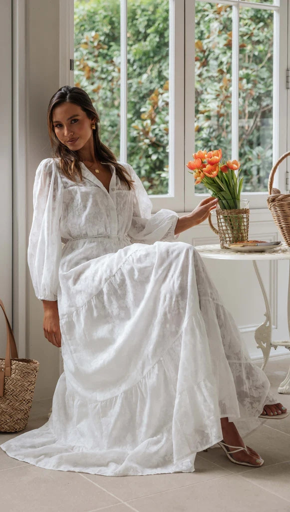 White Long Sleeves Maxi Dress