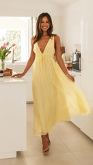Yellow Solid Sleeveless Midi Dress