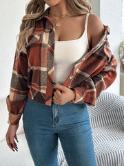 Karierte, langärmlige Jacke mit Knöpfen