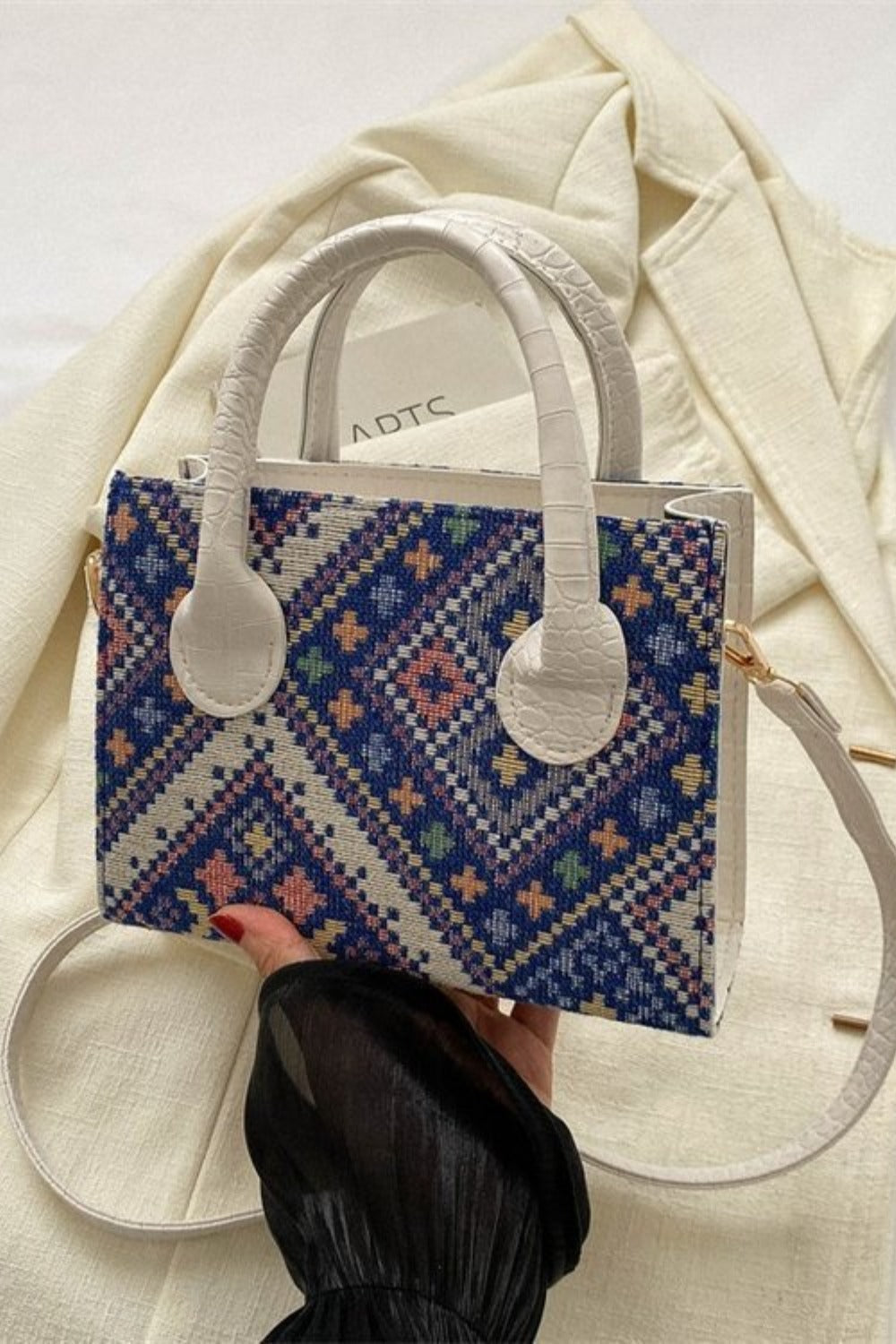 Handtasche mit geometrischem PU-Lederriemen