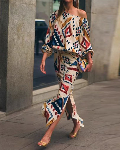 Zweiteiliger Anzug mit One-Shoulder-Langarm und Print 