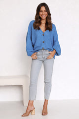 Blauer gerippter Strickjackenpullover