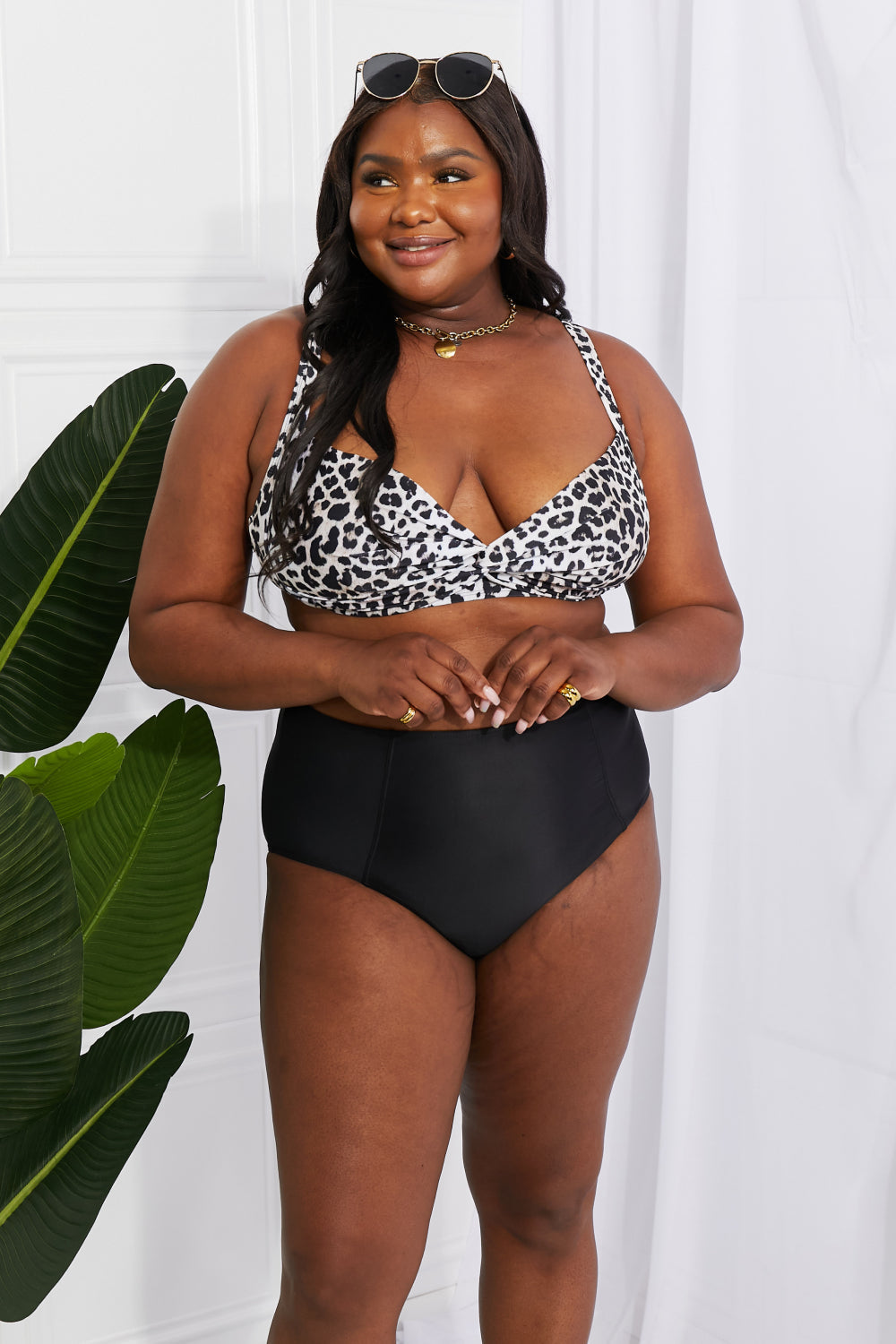 Marina West Swim – Take A Dip Twist – Hochgeschnittener Bikini mit Leopardenmuster
