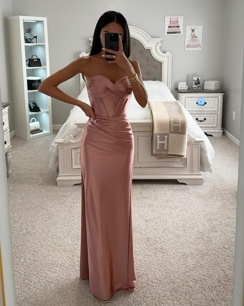 2024ss sexy breast wrap pleated dress