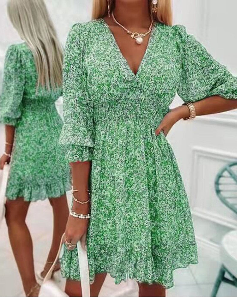 Ditsy Floral Print Puff Sleeve Ruffle Hem Shirred Dress