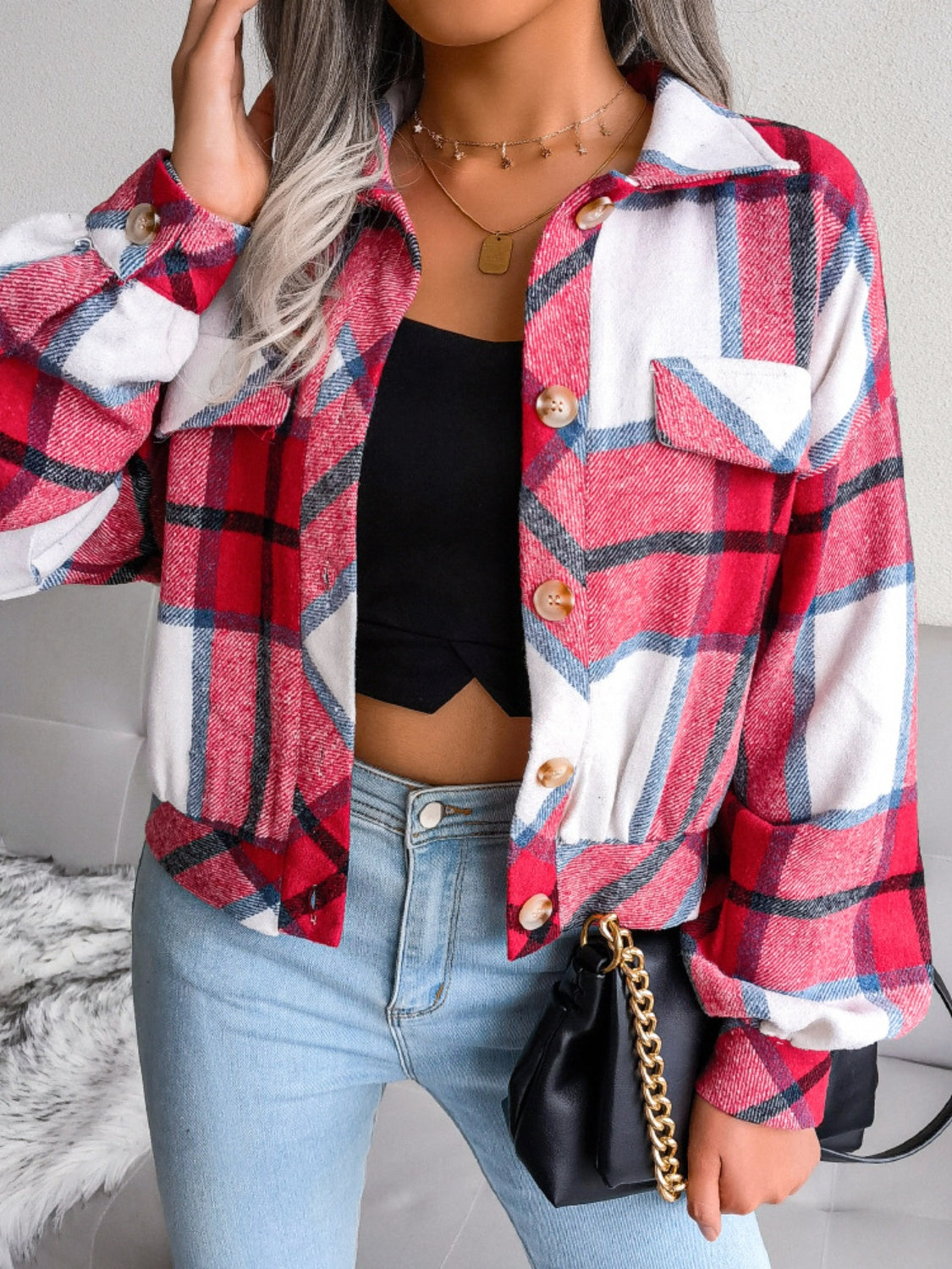 Karierte Jacke mit Kragen und langen Ärmeln