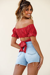Weißes, einfarbiges Crop-Top mit Knoten hinten
