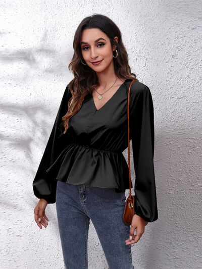 Bluse mit V-Ausschnitt, Ballonärmeln und Schößchen