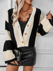 Gestreifte Strickjacke mit Waffelstrick und V-Ausschnitt sowie langen Ärmeln