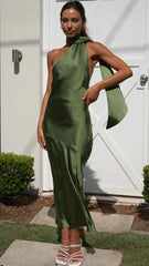 Olivgrünes Midikleid aus Satin