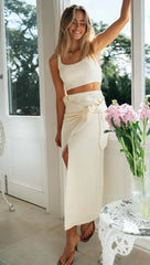 Beiges Strick-Crop-Top und Rock-Sets