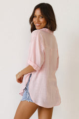 Lässiges Button-Down-Oberteil in Rosa