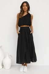 Schwarzes One-Shoulder-Top und Rock-Sets