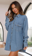 Blaues Oversize-Jeanshemd mit Button-Down-Kragen