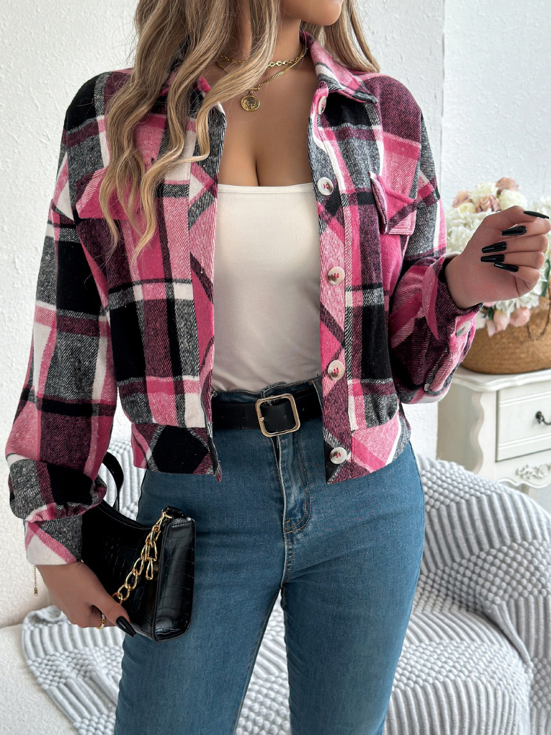 Karierte, langärmlige Jacke mit Knöpfen