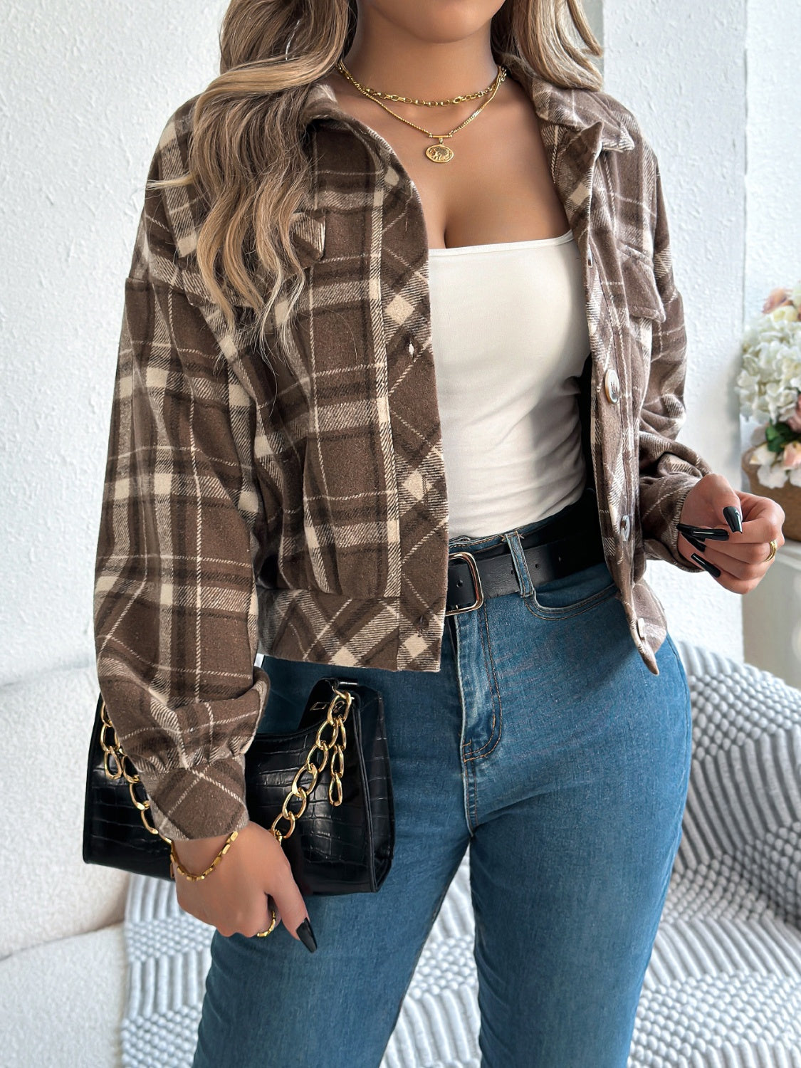 Karierte, langärmlige Jacke mit Knöpfen