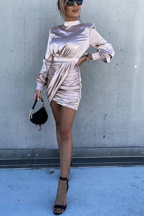 Elegant Queen Satin Ruched Dress