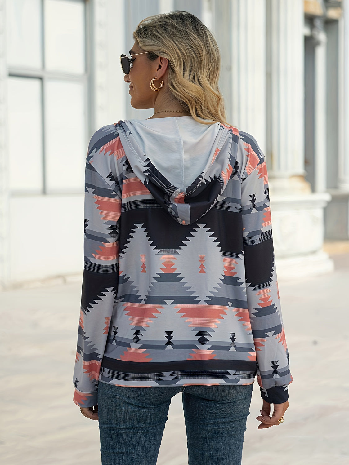 Geometrische Langarm-Kapuzenjacke mit Reißverschluss