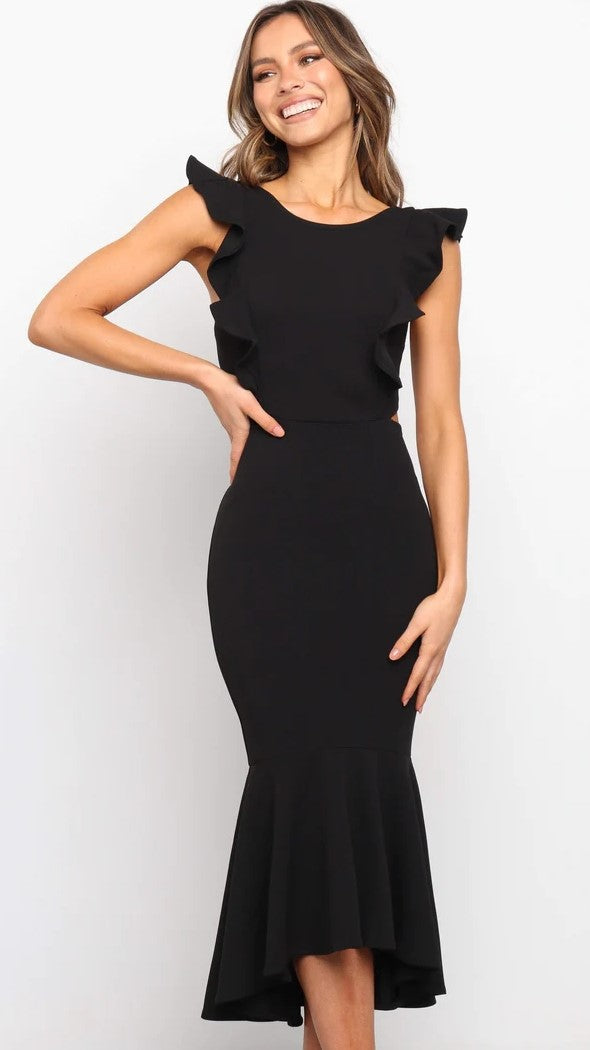 Schwarzes, figurbetontes Midikleid mit Flügelärmeln