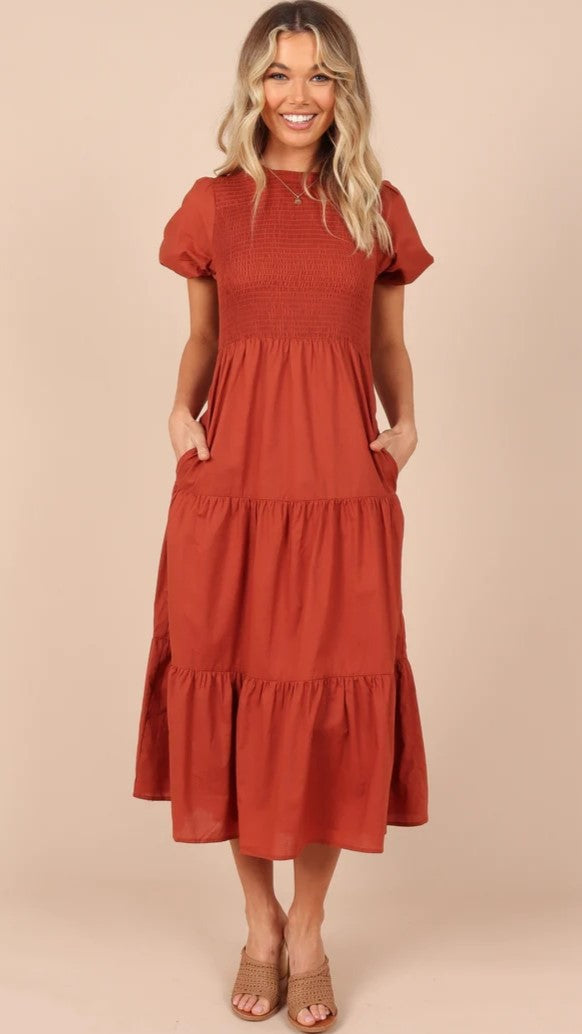 Brown Tiered Short Sleeves Midi Dress