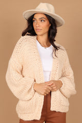 Cara Oversized Handknit Knit Sweater - Natural